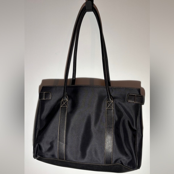 Liz Claiborne  Black Tote Bag with Double Handles - Picture 2 of 6